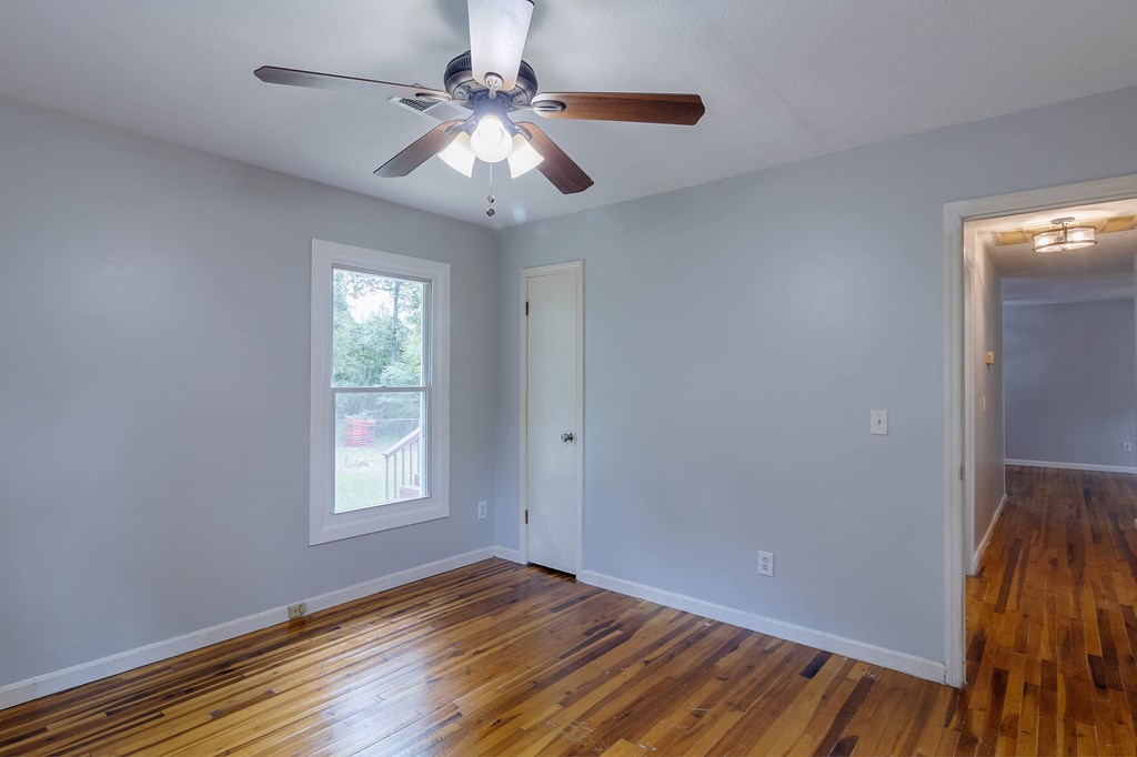 371 Walker Road Cataula, GA 31804 - Photo 14 of 27 Gallery Image 14