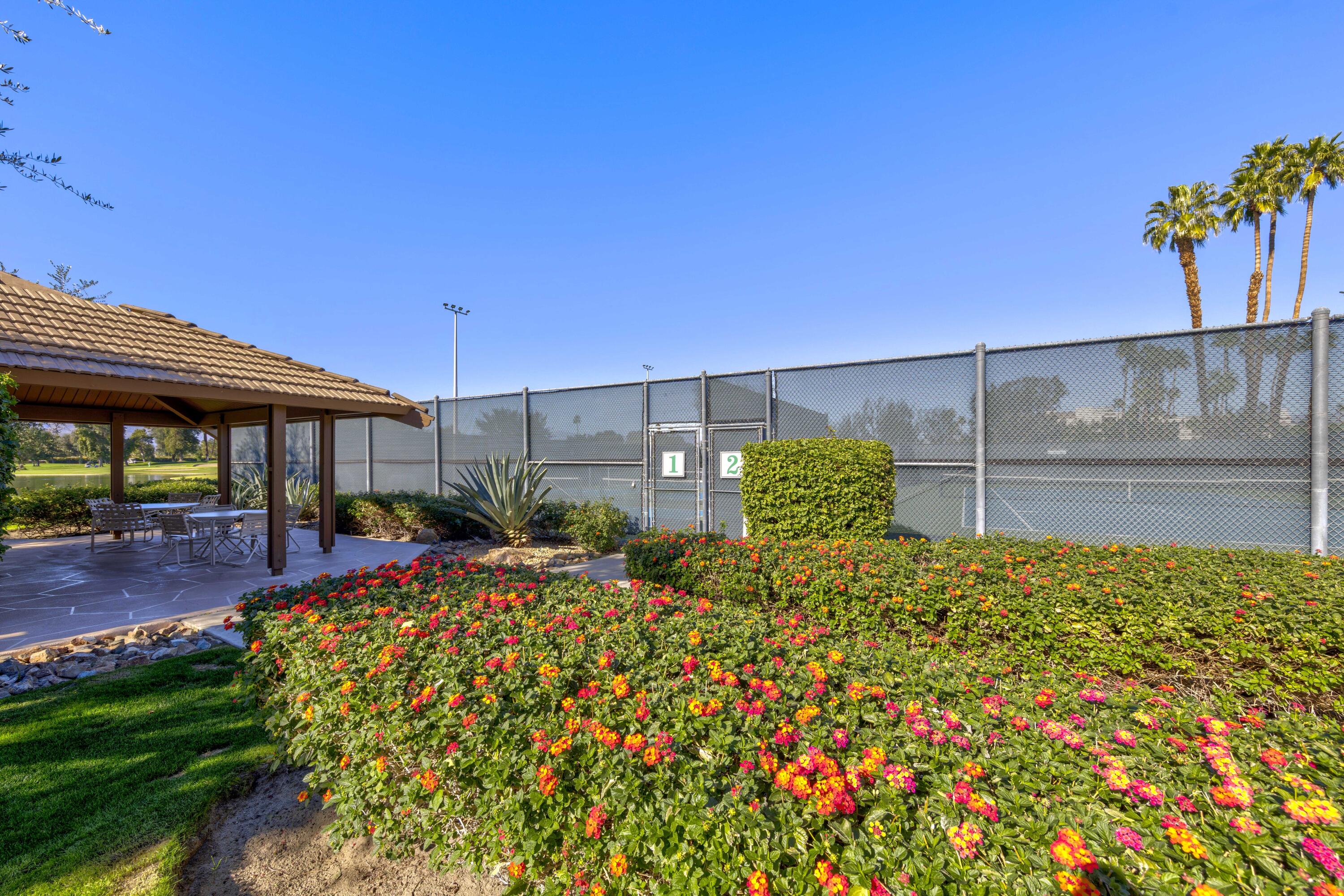 899 Island Drive, Unit 402 Rancho Mirage, CA 92270 - Photo 37 of 40 a view of a porch