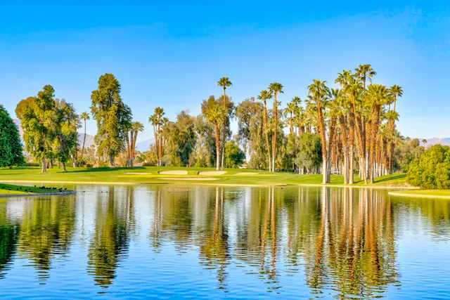 $890,000 | 899 Island Drive, Unit 402, Rancho Mirage, CA 92270