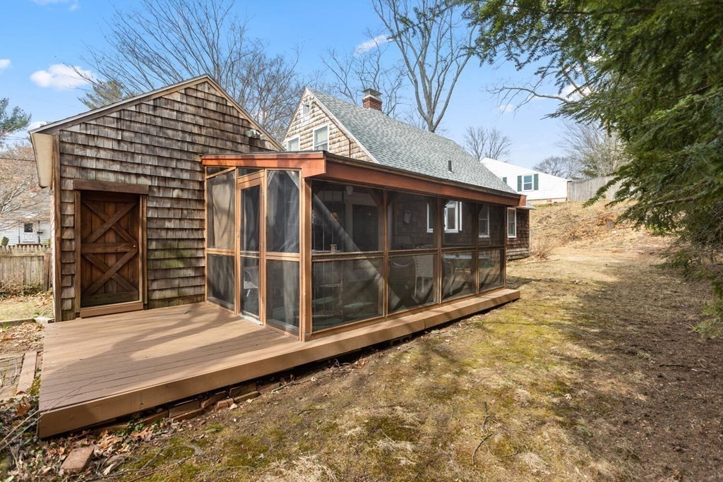 37 Davis Road Methuen, MA 01844 - Photo 29 of 30 Gallery Image 29