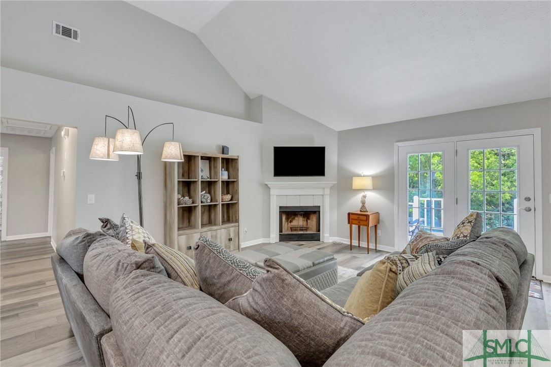 140 Cambridge Drive Savannah, GA 31419 - Photo 5 of 33