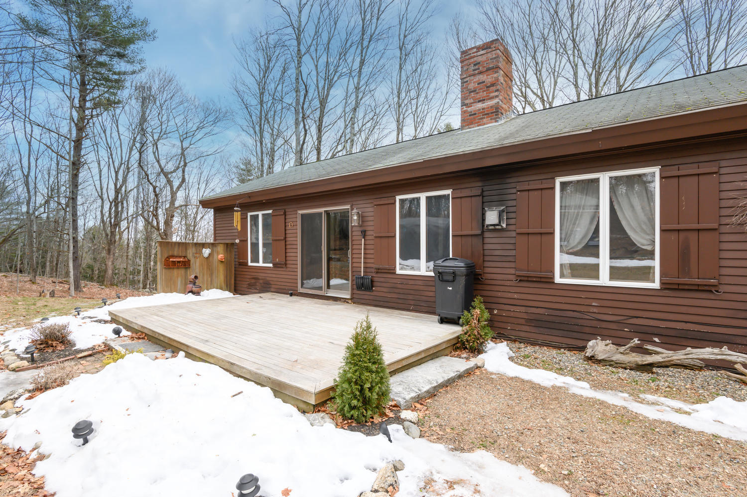 11 Cross Road Edgecomb, ME 04556 - Photo 3 of 35 11 Cross Rd Edgecomb ME 04556-large-028-