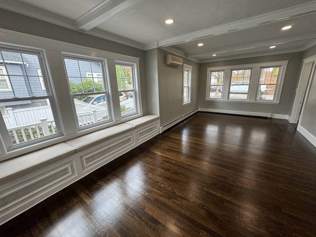 11 Overlook Road Quincy, MA 02169 - Photo 10 of 37 Gallery Image 10