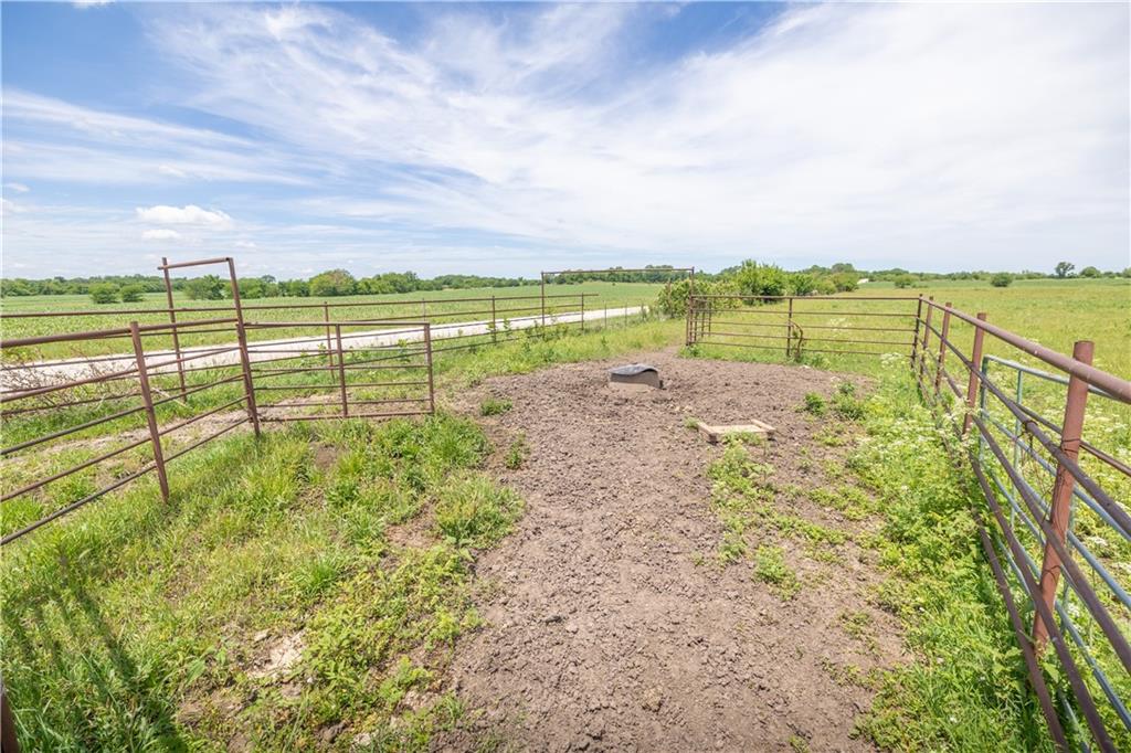 Arthur Road Blue Mound, KS 66010 - Photo 22 of 25
