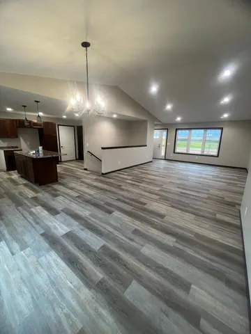 $845,000 | 10 Pelican Point Dr Lake, Garvin, MN 56132