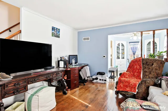 $236,700 | 1613-1615 North Avenue, Waukegan, IL 60085