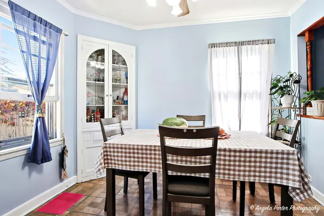 $236,700 | 1613-1615 North Avenue, Waukegan, IL 60085