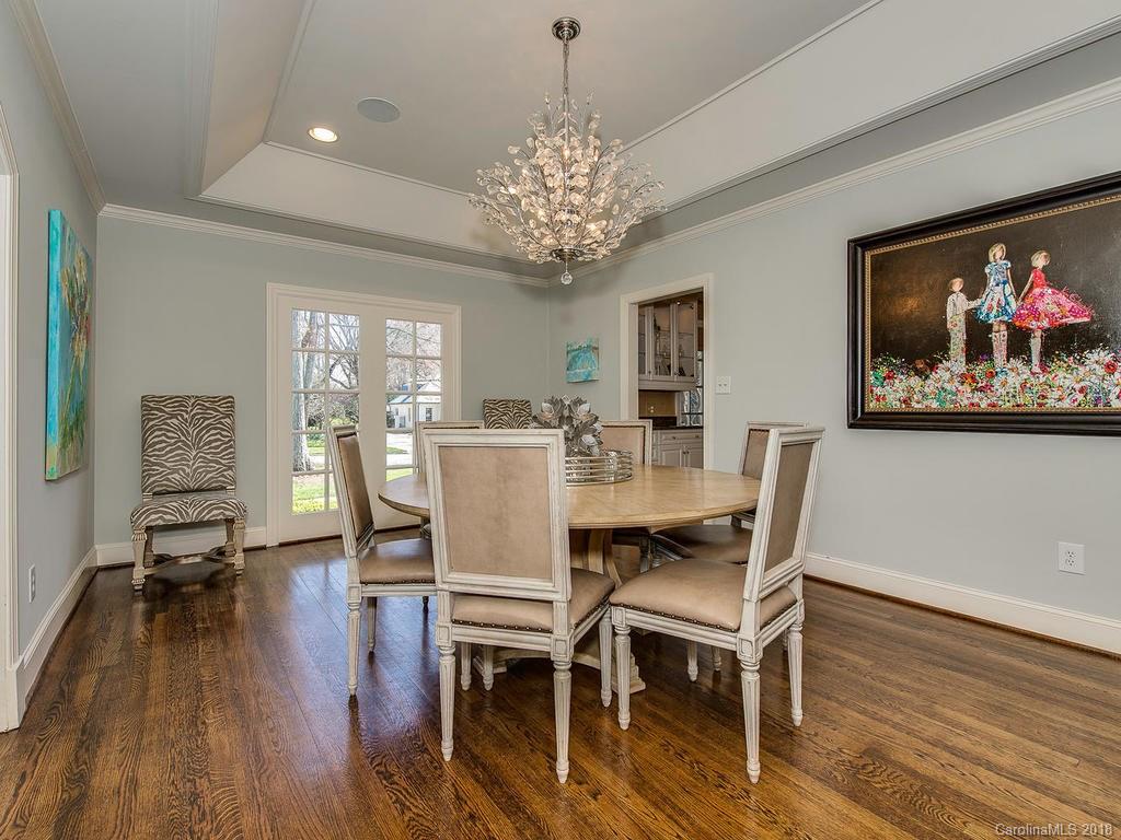 726 Colville Road Charlotte, NC 28207 - Photo 4 of 27 Gallery Image 4