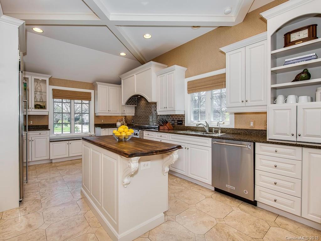 726 Colville Road Charlotte, NC 28207 - Photo 5 of 27 Gallery Image 5