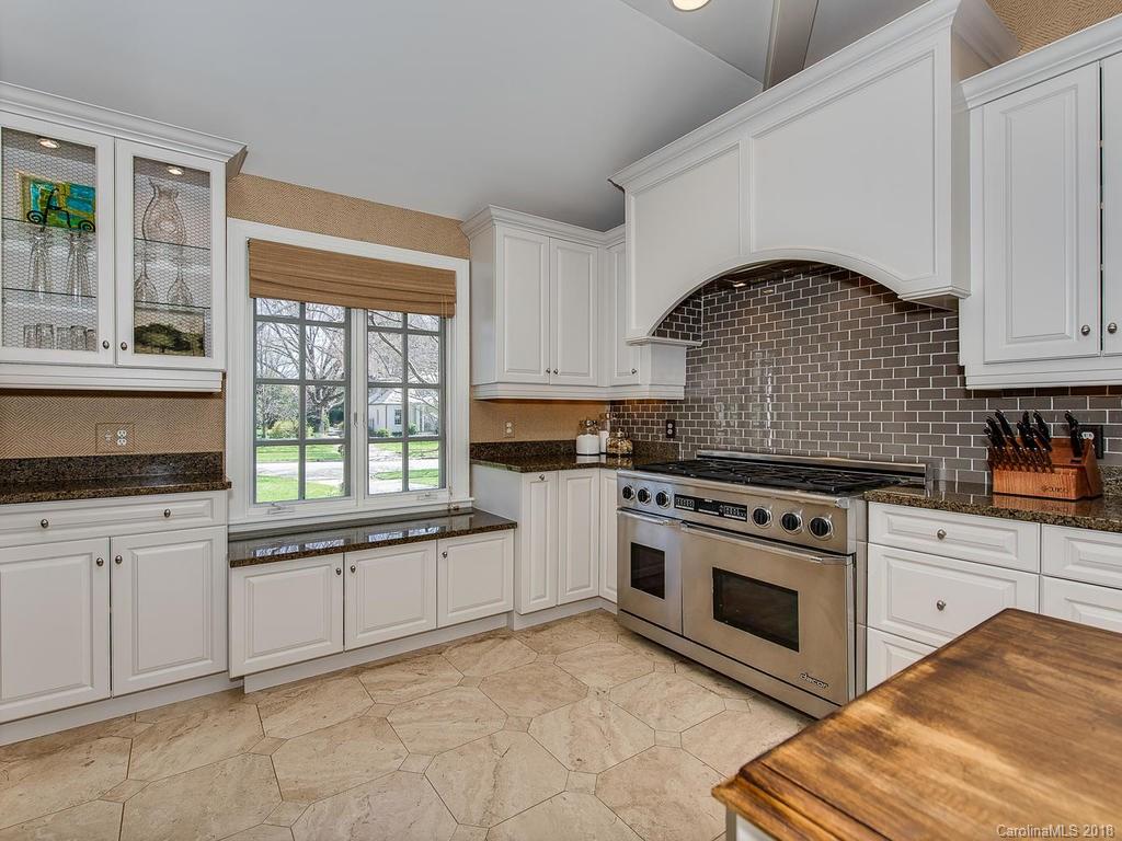 726 Colville Road Charlotte, NC 28207 - Photo 7 of 27 Gallery Image 7