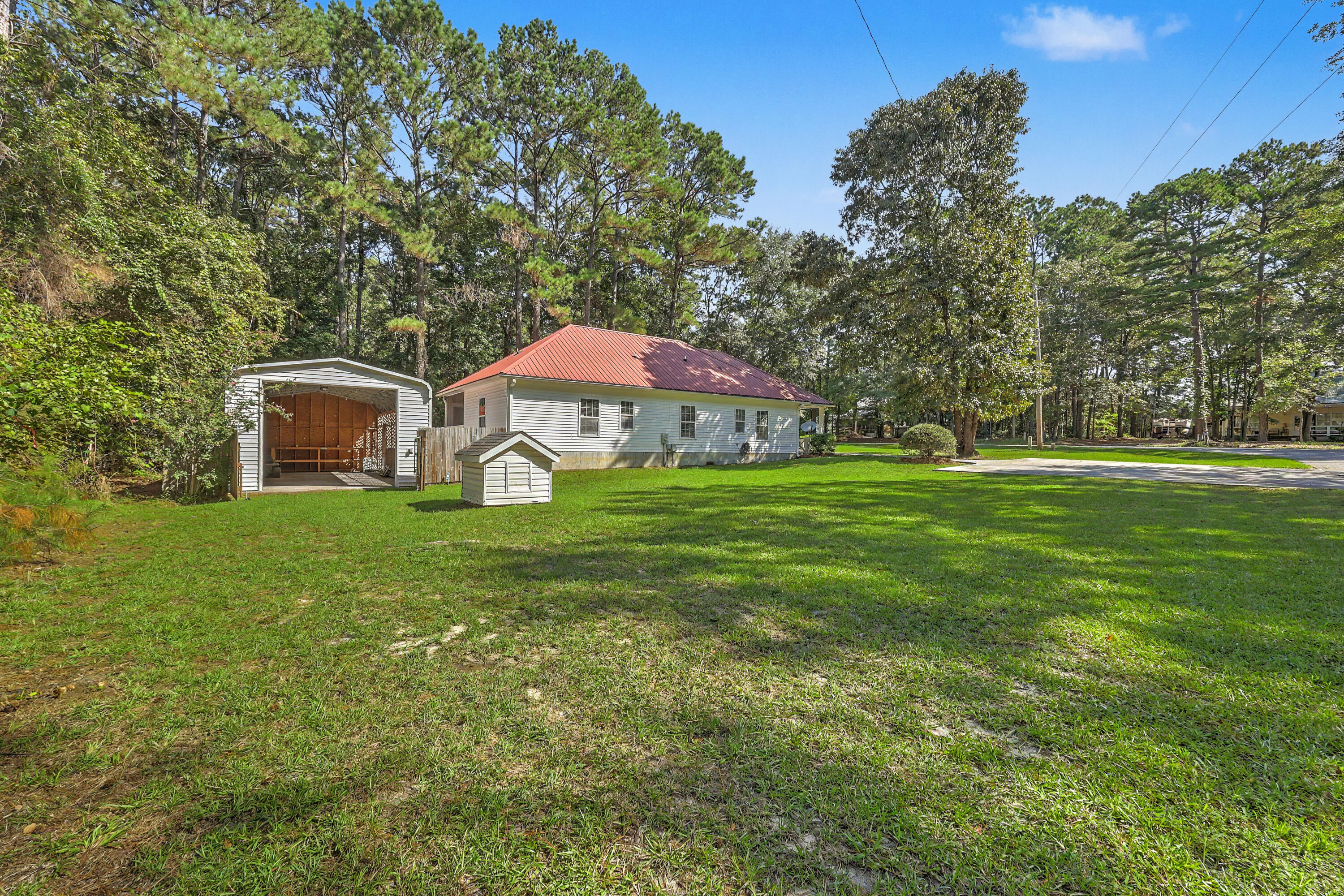 1761 Kenwood Road Manning, SC 29102 - Photo 34 of 37 ZYN_6525_26_27_28_29_30_31