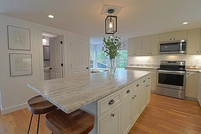 $4,395 | 113 Central Street, Acton, MA 01720