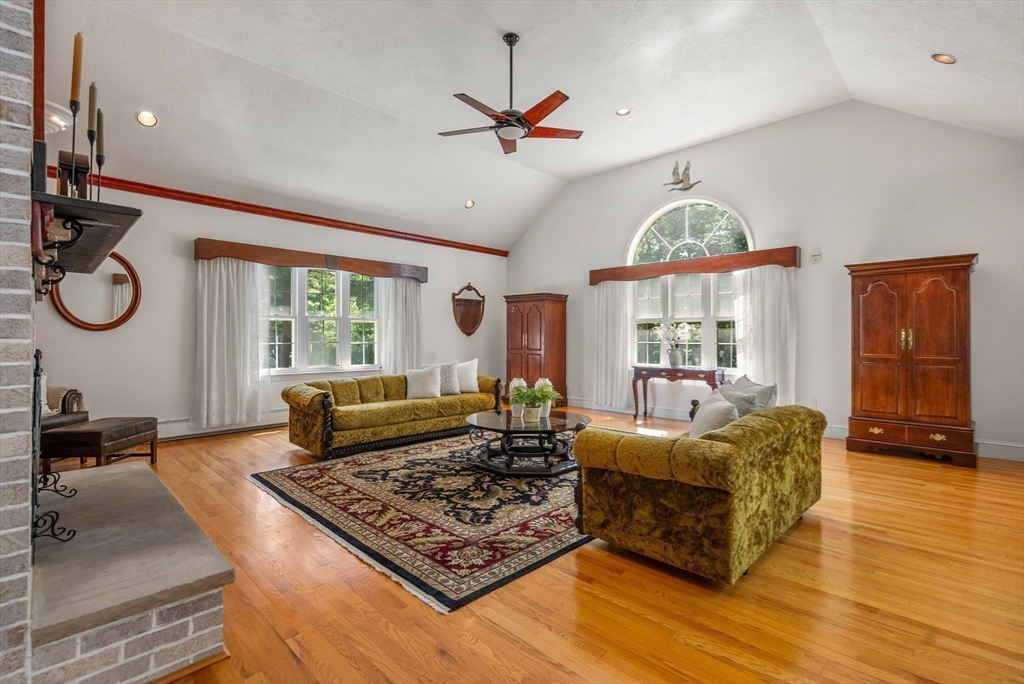 23 Trailside Road Medfield, MA 02052 - Photo 16 of 42 Gallery Image 16