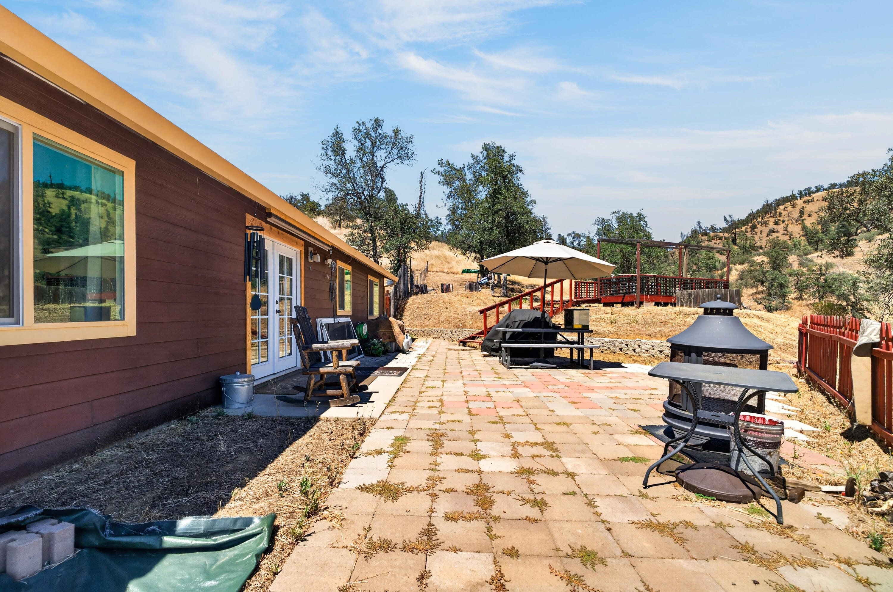 3463 Fiddlers Road Igo, CA 96047 - Photo 21 of 32 Backyard