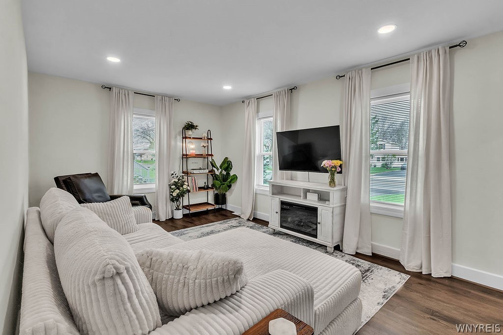 7117 Packard Road Niagara, NY 14304 - Photo 6 of 41