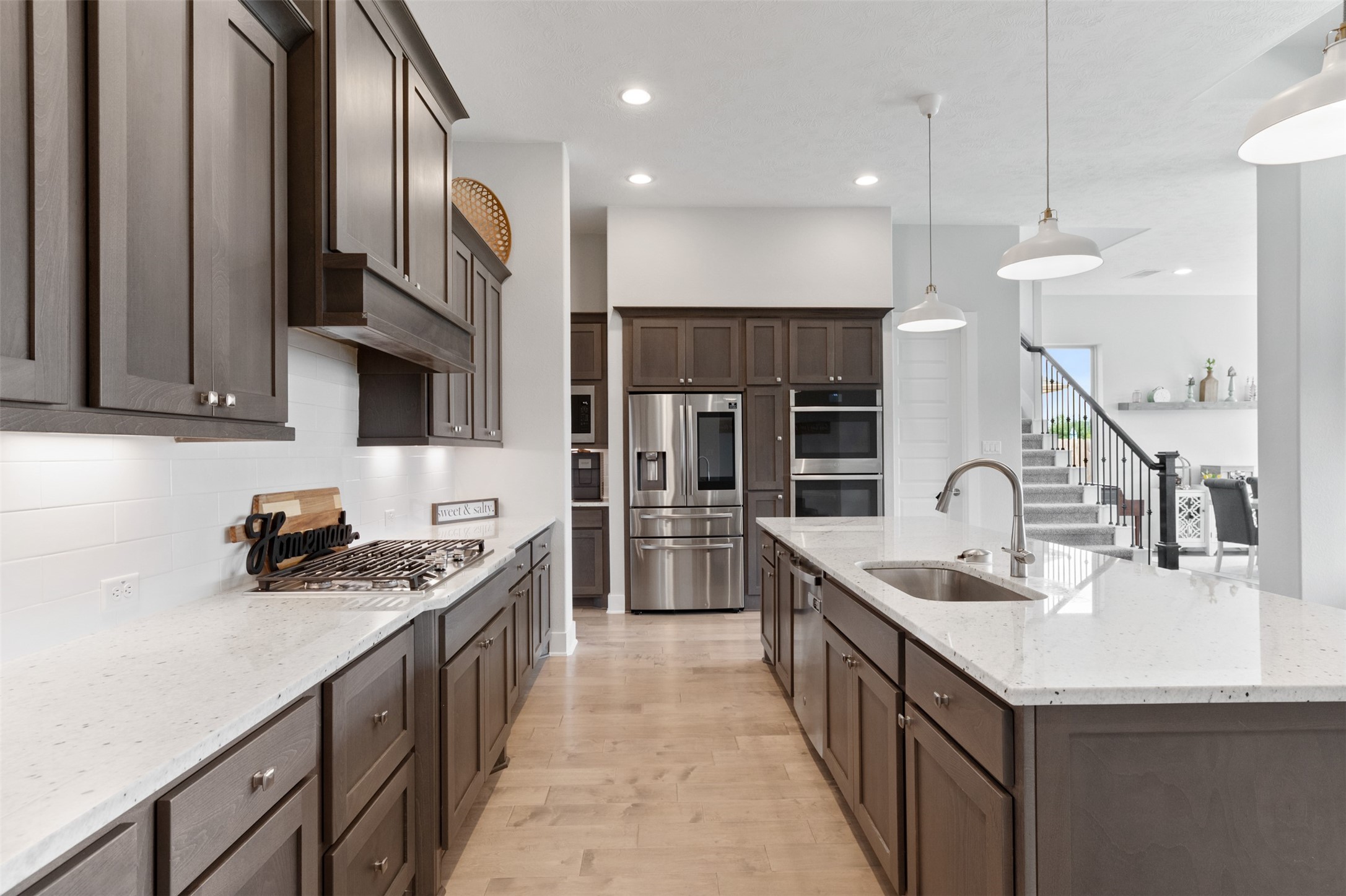 1102 McMurtry Ridge Drive Katy, TX 77494 - Photo 8 of 41