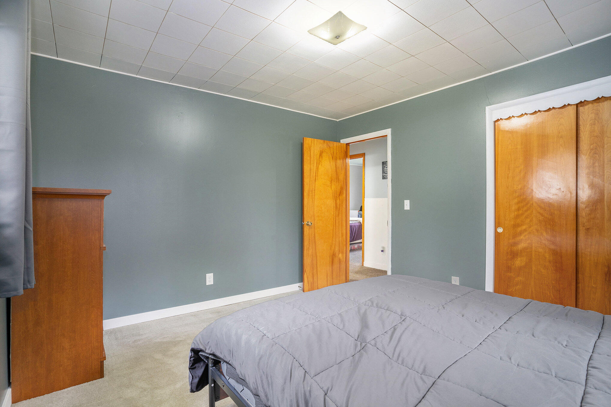 2231 MacArthur Road Muskegon, MI 49442 - Photo 8 of 36 017_dsc07609