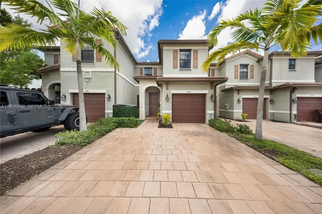 $525,000 | 3433 West 104th Terrace, Hialeah, FL 33018