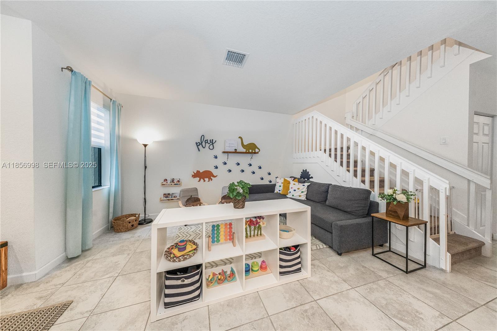 3433 West 104th Terrace Hialeah, FL 33018 - Photo 13 of 42