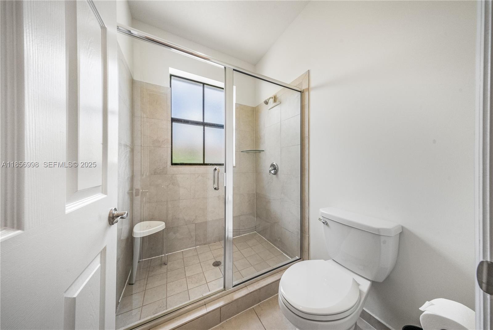 3433 West 104th Terrace Hialeah, FL 33018 - Photo 23 of 42