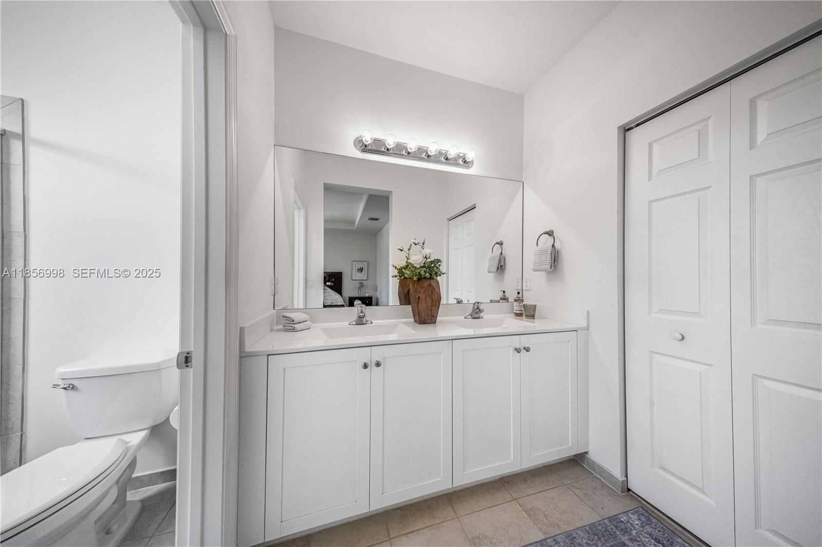 3433 West 104th Terrace Hialeah, FL 33018 - Photo 24 of 42