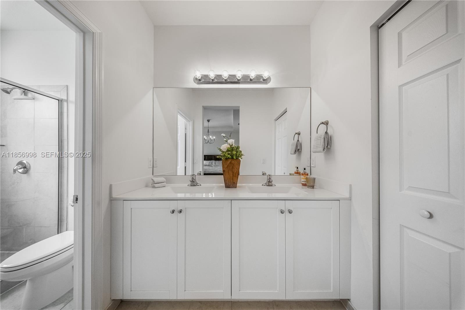 3433 West 104th Terrace Hialeah, FL 33018 - Photo 25 of 42