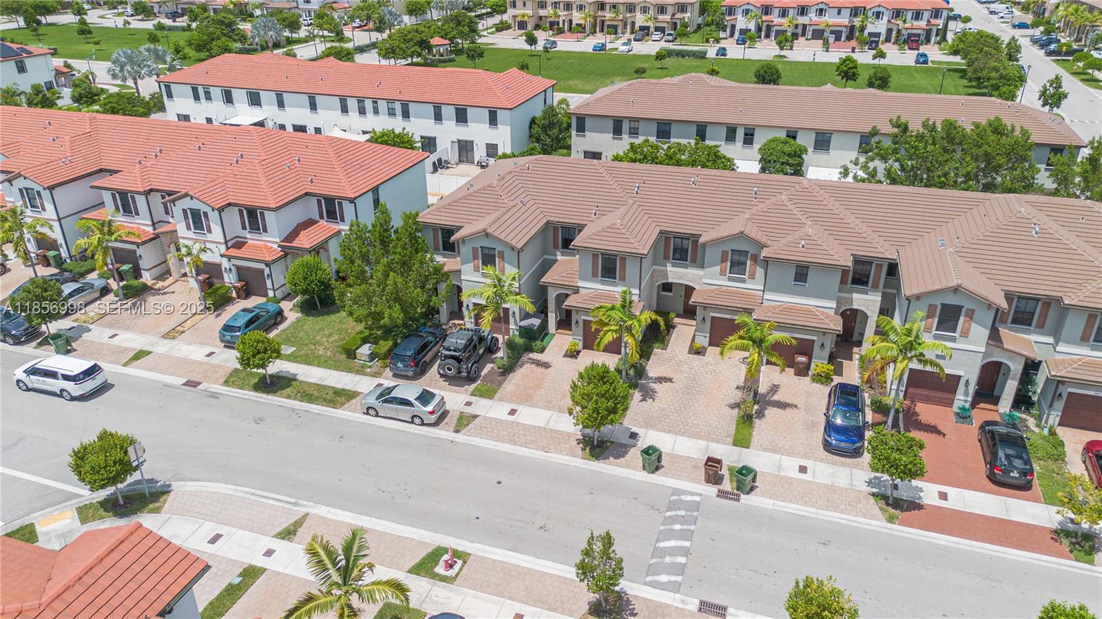 3433 West 104th Terrace Hialeah, FL 33018 - Photo 30 of 42