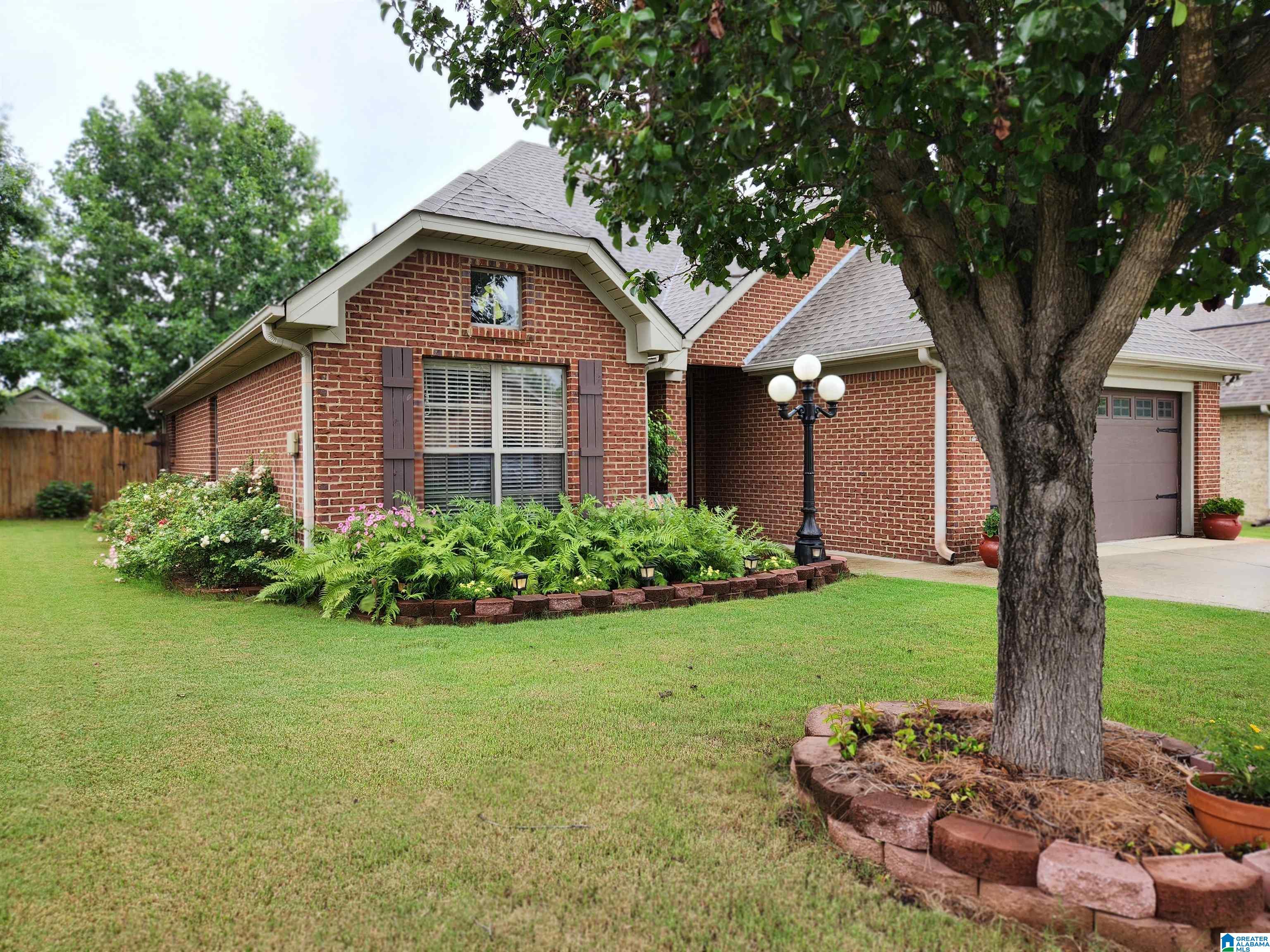 108 Paddington Station Alabaster, AL 35114 - Photo 2 of 42