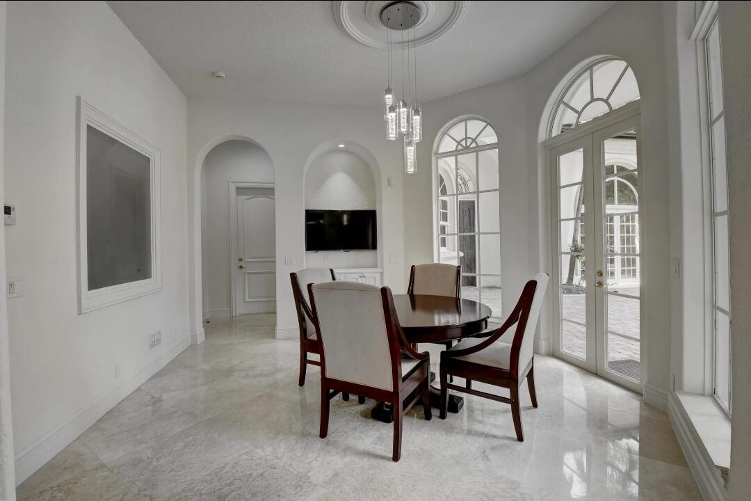7635 Mandarin Drive Boca Raton, FL 33433 - Photo 22 of 37 1000553462