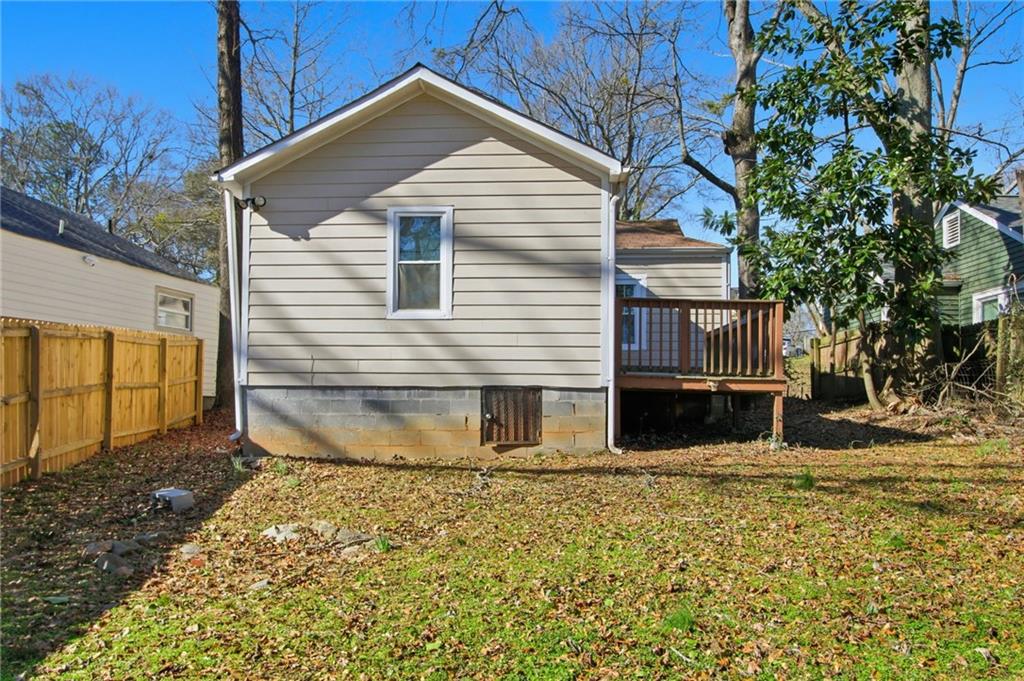 926 Lawton Street Southwest Atlanta, GA 30310 - Photo 24 of 27