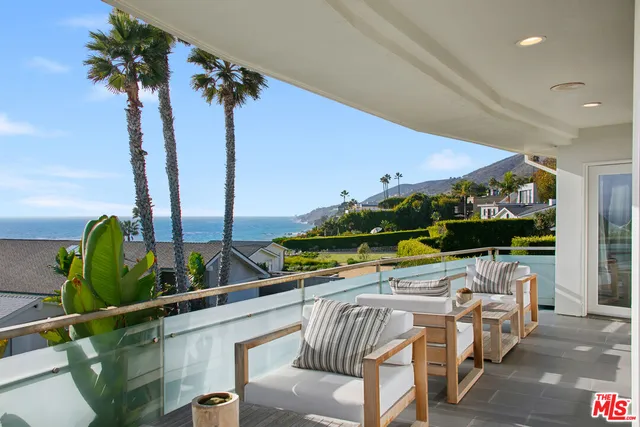 $7,999,999 | 31558 Victoria Point Road, Malibu, CA 90265