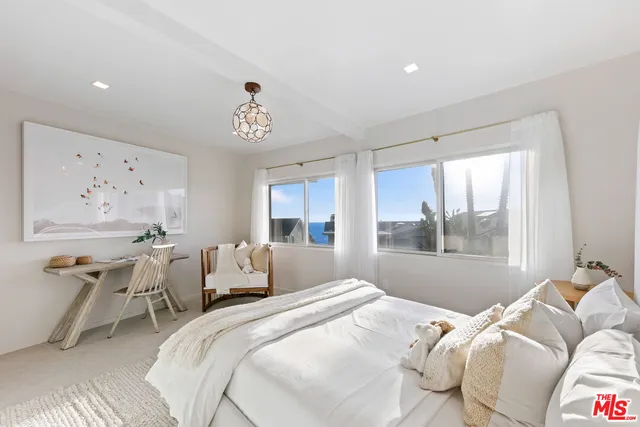 $7,999,999 | 31558 Victoria Point Road, Malibu, CA 90265