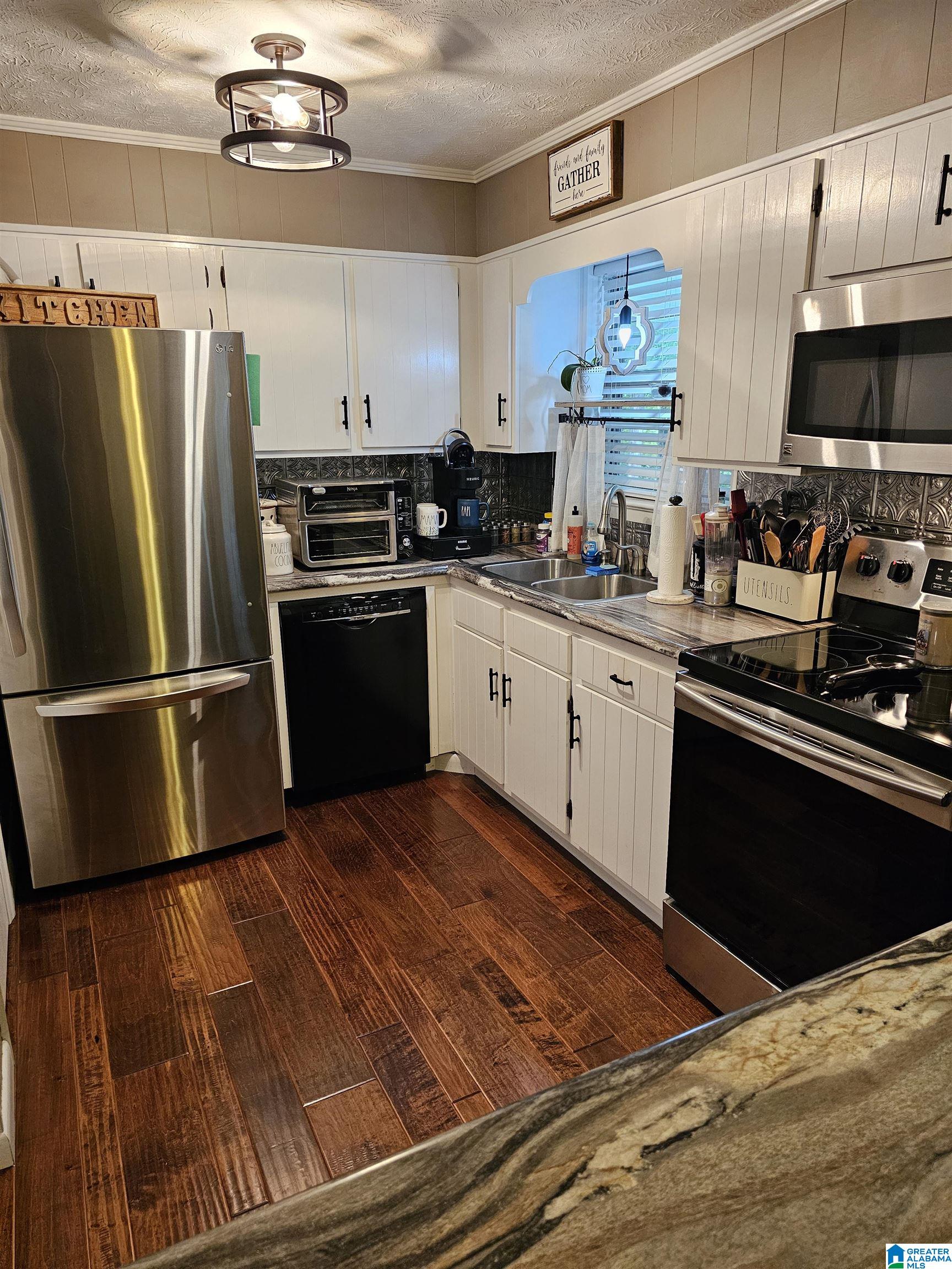 1669 Harts Ferry Road Ohatchee, AL 36271 - Photo 9 of 36