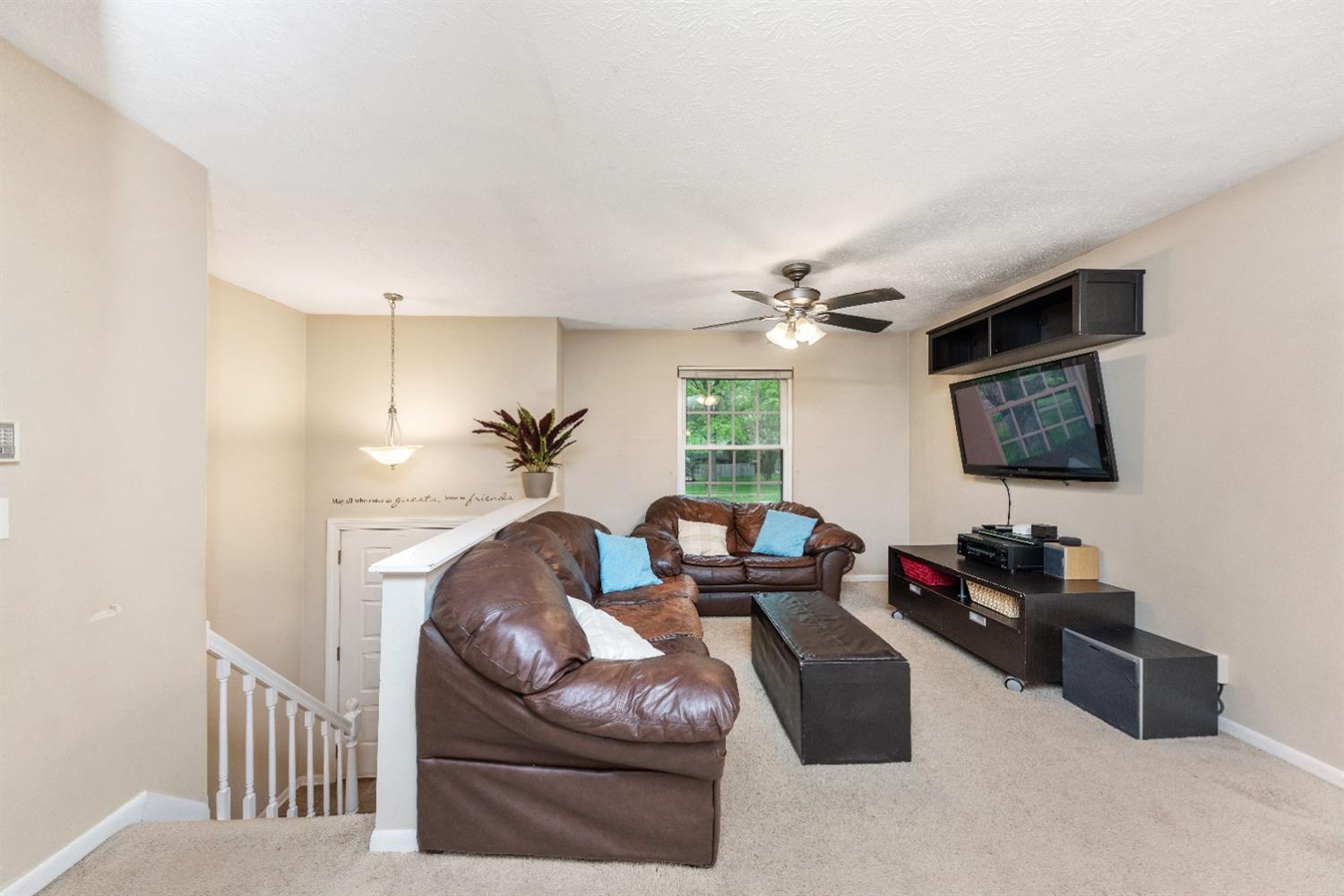 1289 Blue Ridge Way Milford, OH 45150 - Photo 8 of 35 Gallery Image 8