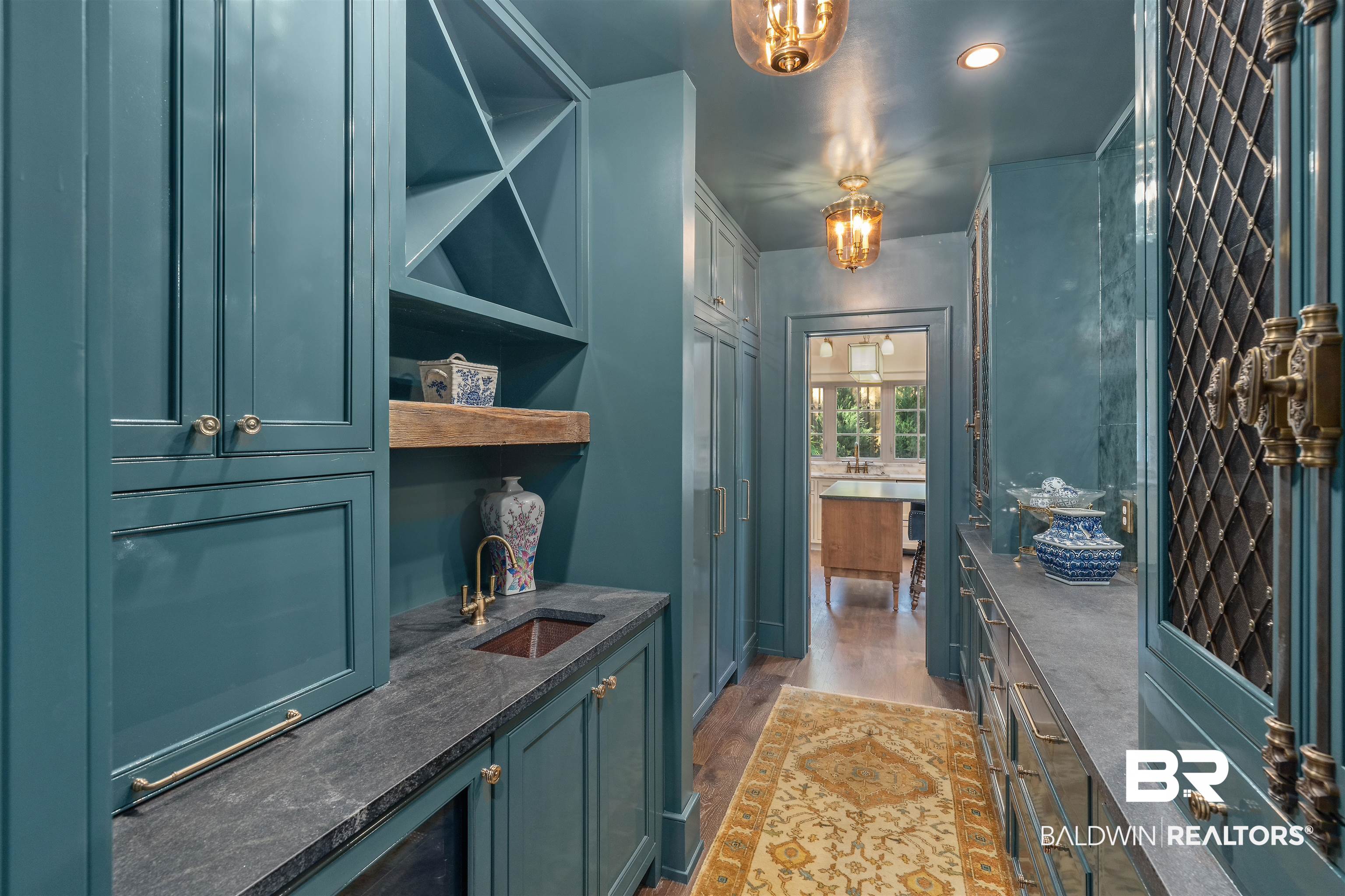 59 North Church Street Fairhope, AL 36532 - Photo 9 of 51 Butler Pantry