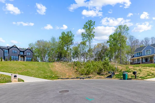 $200,000 | 7504 Hunter York Court, Fairview, TN 37062