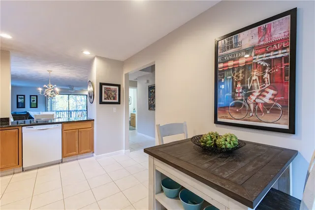 $395,000 | 5 Wake Robin Road, Unit 2901, Lincoln, RI 02865