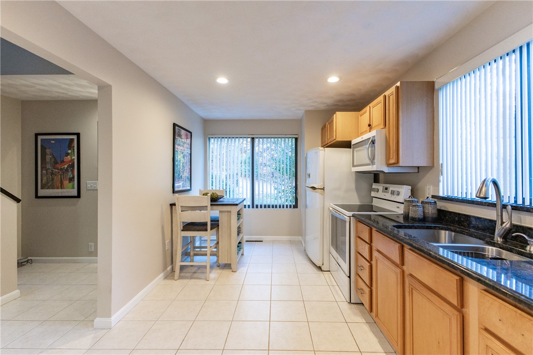 5 Wake Robin Road, Unit 2901 Lincoln, RI 02865 - Photo 10 of 30