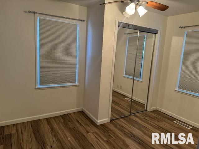 345 North 11th Avenue Canton, IL 61520 - Photo 11 of 19