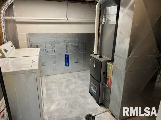 $154,000 | 345 North 11th Avenue, Canton, IL 61520