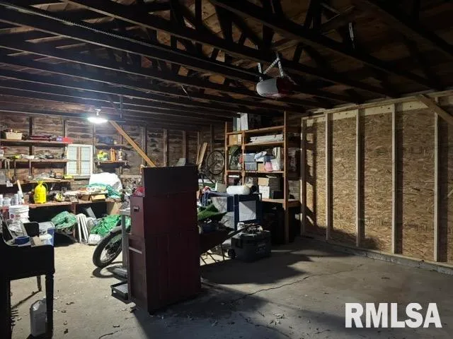 $159,000 | 345 North 11th Avenue, Canton, IL 61520