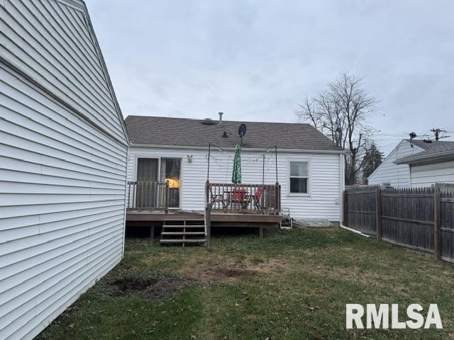 345 North 11th Avenue Canton, IL 61520 - Photo 5 of 19