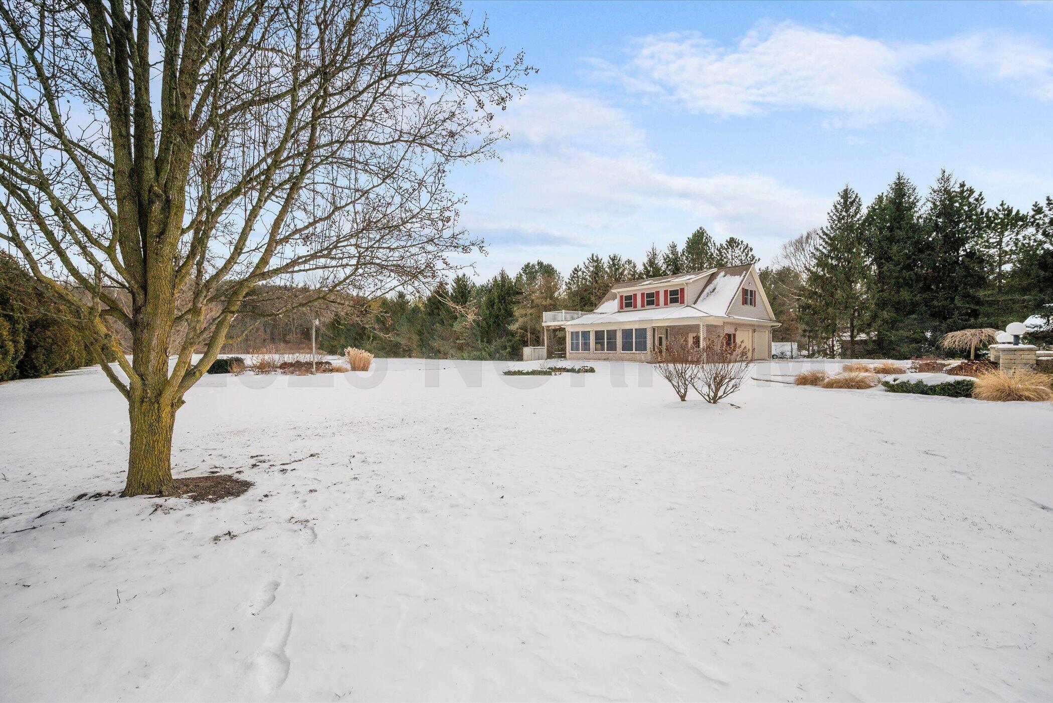 7645 Yawberg Road Whitehouse, OH 43571 - Photo 11 of 79 Backyard overview
