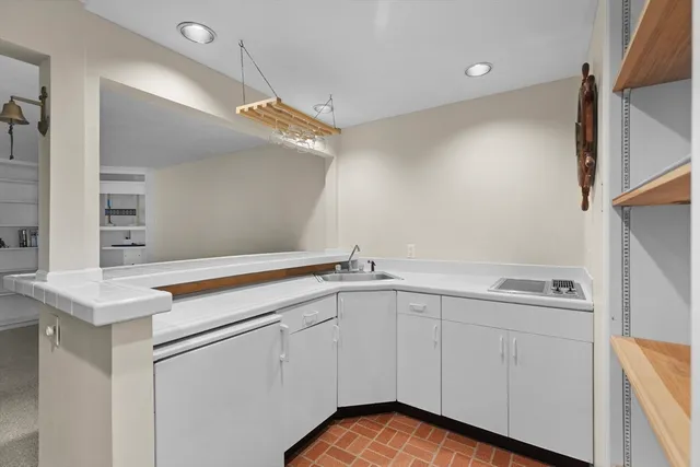 $900,000 | 81 Desert Sands Lane, Yarmouth, MA 02675