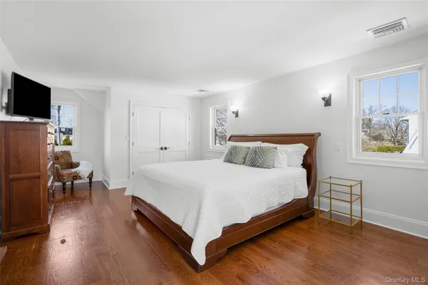 $1,395,000 | 103 Locust Avenue, Scarsdale, NY 10583