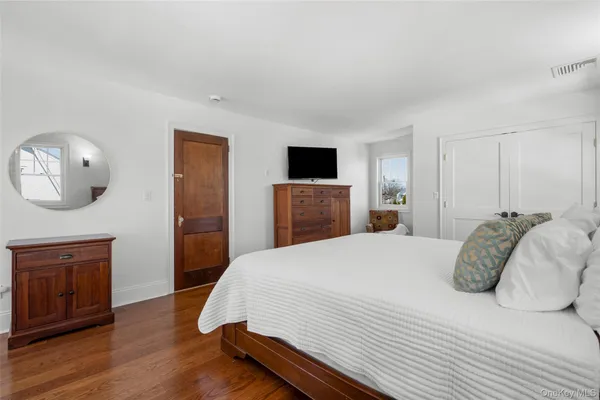 $1,395,000 | 103 Locust Avenue, Scarsdale, NY 10583
