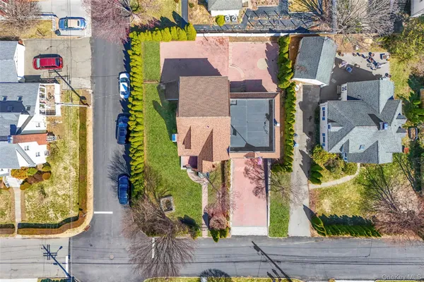 $1,395,000 | 103 Locust Avenue, Scarsdale, NY 10583