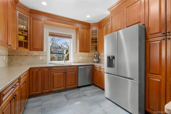 $1,395,000 | 103 Locust Avenue, Scarsdale, NY 10583