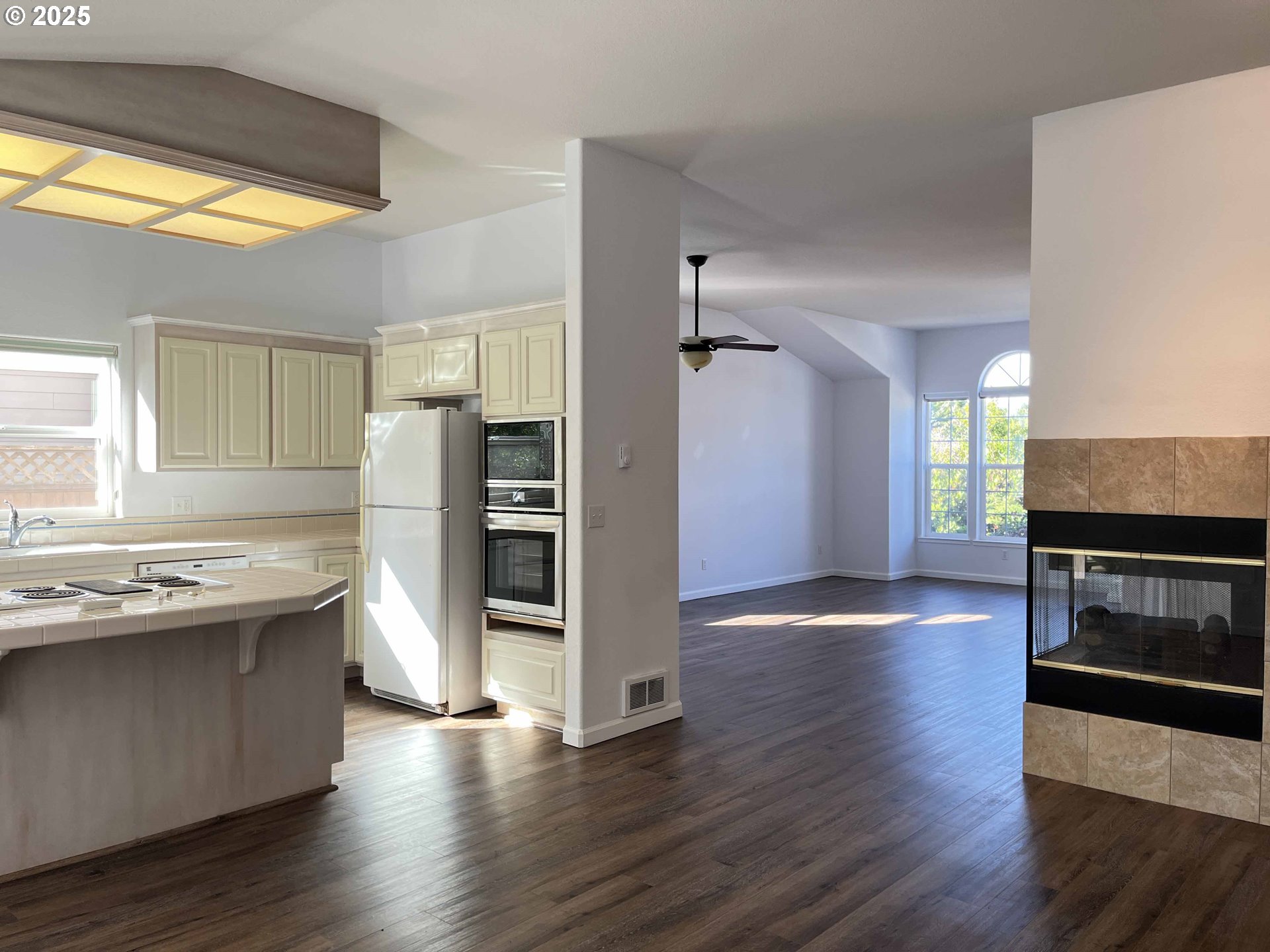 11 Mariners Lane Florence, OR 97439 - Photo 13 of 48