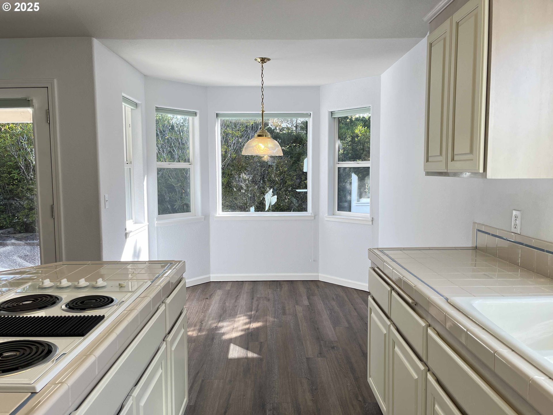 11 Mariners Lane Florence, OR 97439 - Photo 21 of 48